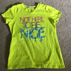 girls nike shirt